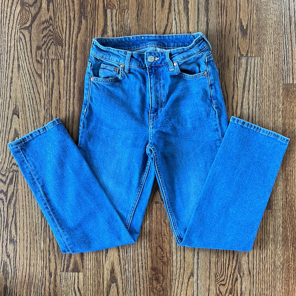 & DENIM JEANS